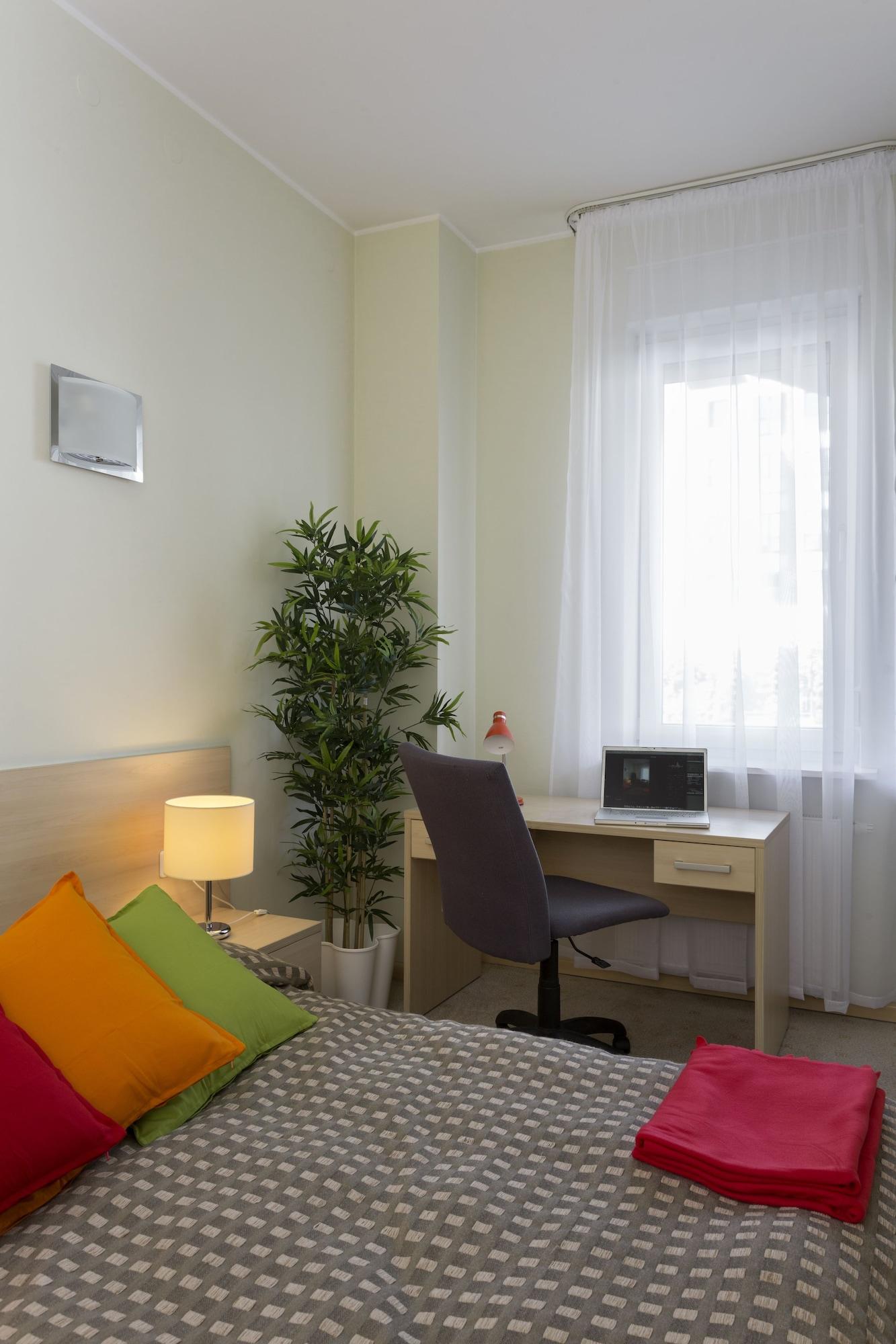 Apartamenty Media Park Варшава Экстерьер фото